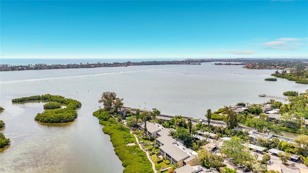 1515 PELICAN POINT DRIVE UNIT BA185