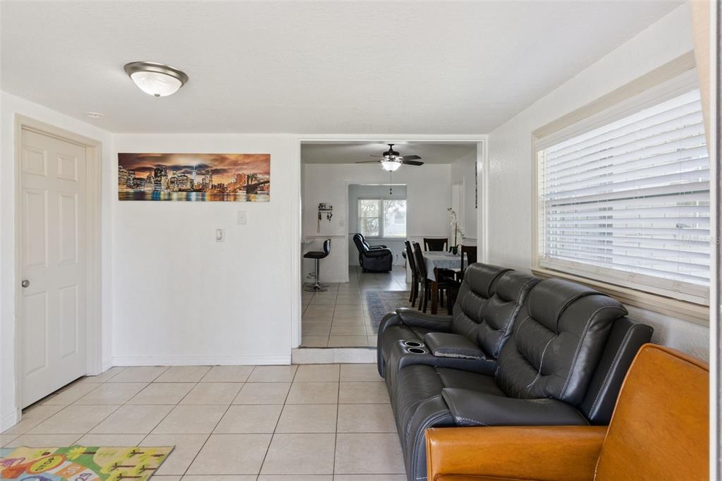 303 GRANADA ROAD, AUBURNDALE, FL — photo 5 of 42