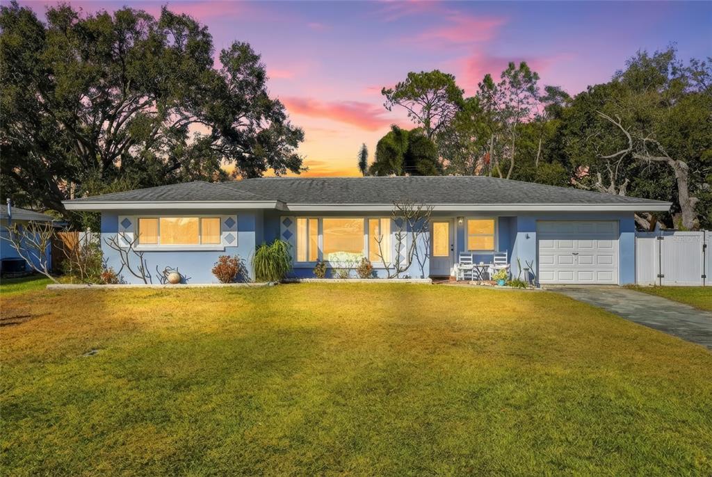 2601 OAKWOOD DRIVE