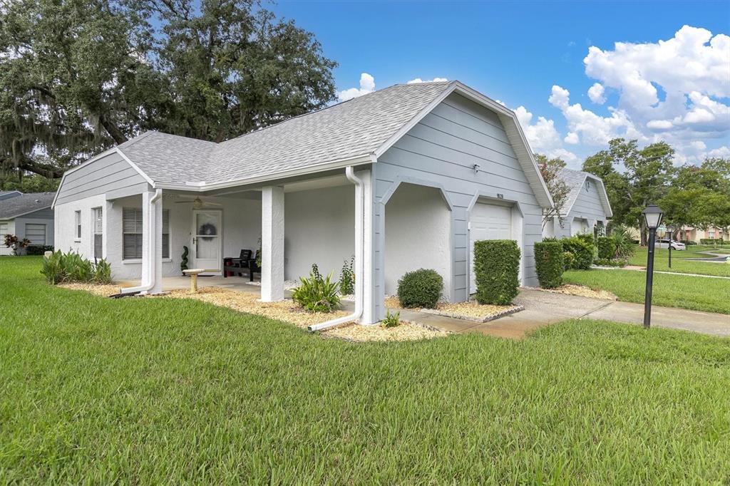 9528 BUNKER HILL COURT, NEW PORT RICHEY, FL — photo 2 of 30