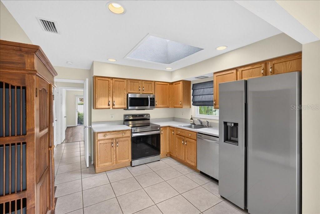 4 COOPER COURT, PALM COAST, FL — photo 4 of 30