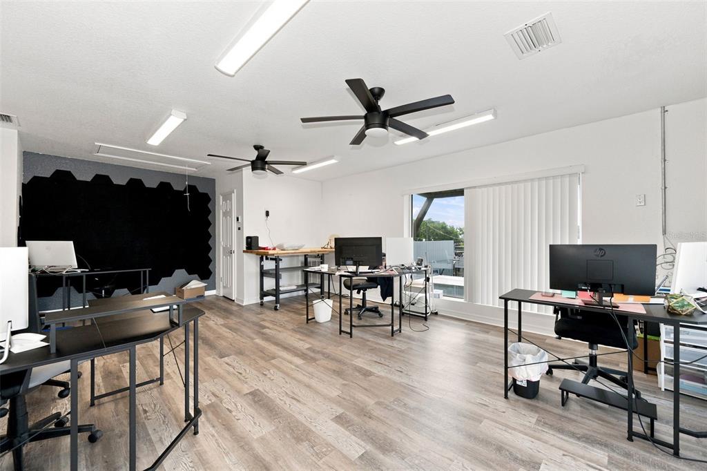 1345 N FALKENBURG ROAD UNIT 2, TAMPA, FL — photo 5 of 16