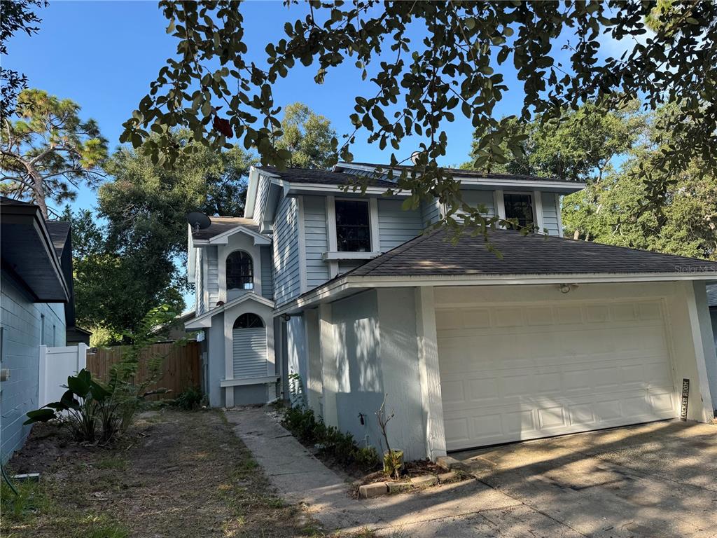 1212 INDIAN BLUFF DRIVE