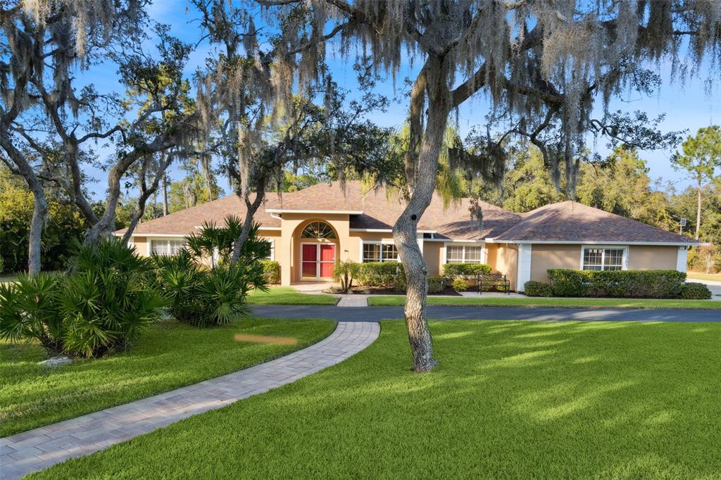 15305 SHADY LANE