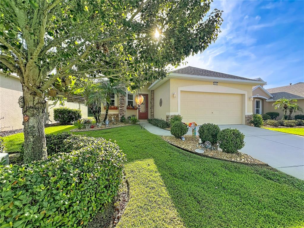 8290 BRIDGEPORT BAY, MOUNT DORA, FL — photo 2 of 30