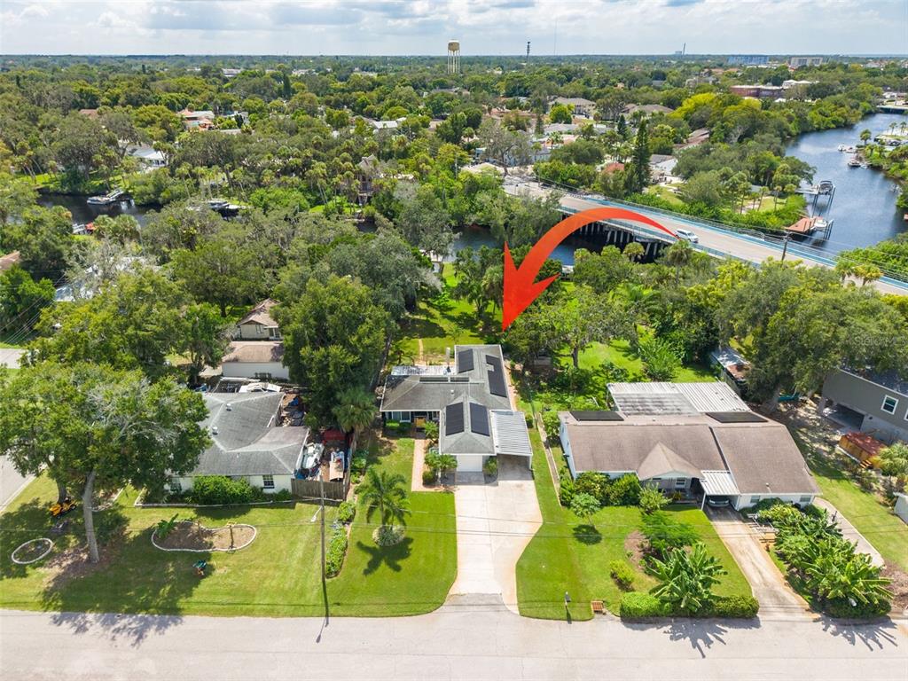 6030 OAK RIDGE AVENUE, NEW PORT RICHEY, FL — photo 3 of 30