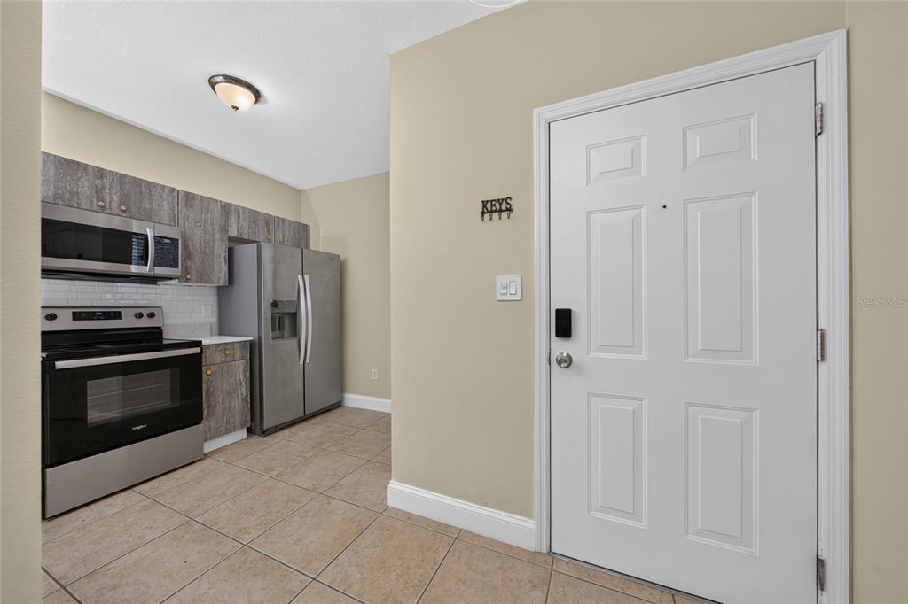 515 VILLA DEL SOL CIRCLE UNIT 205, ORLANDO, FL — photo 4 of 29
