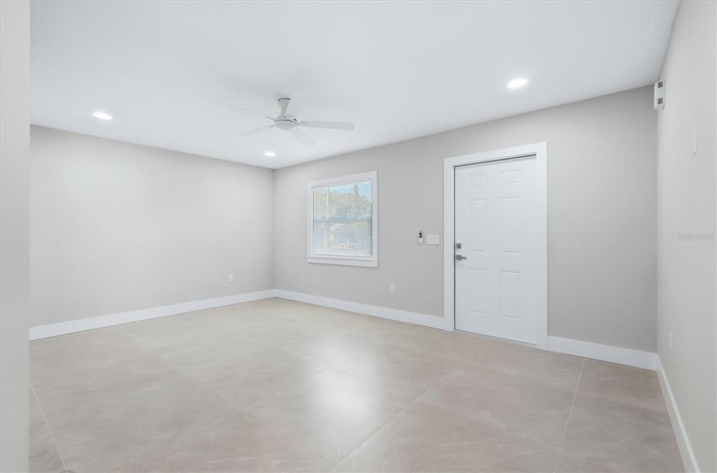 3021 14TH STREET E, BRADENTON, FL — photo 3 of 30
