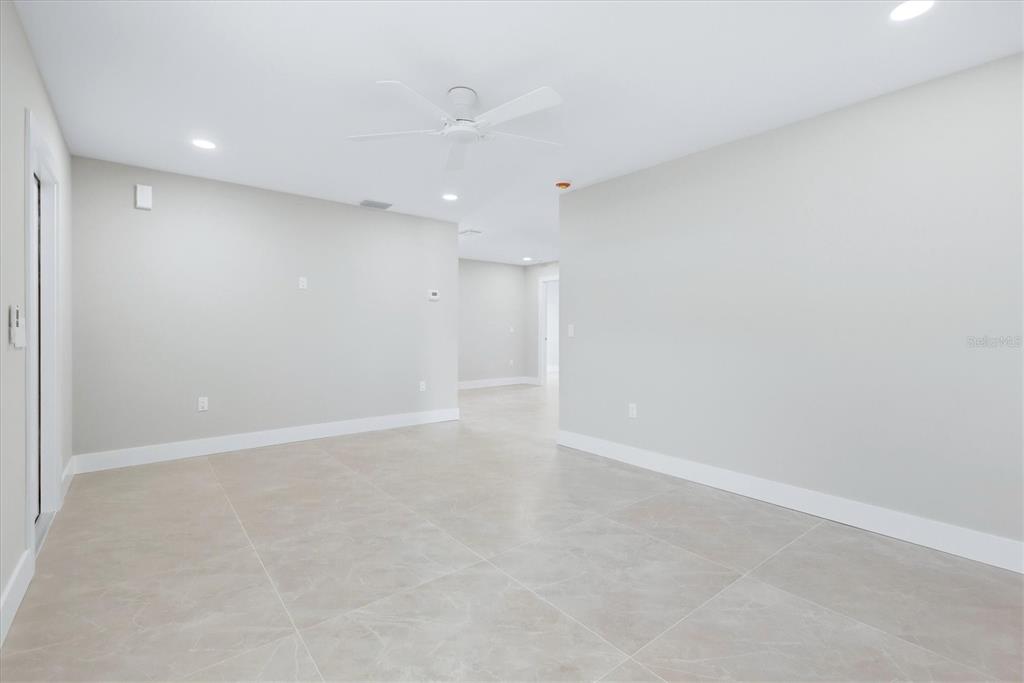 3021 14TH STREET E, BRADENTON, FL — photo 5 of 30