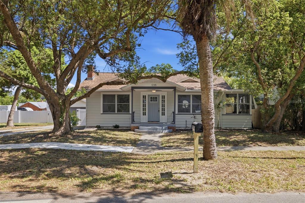 1235 IDLEWILD DRIVE
