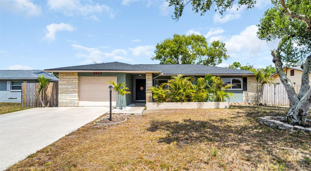 2542 WYNNEWOOD DRIVE