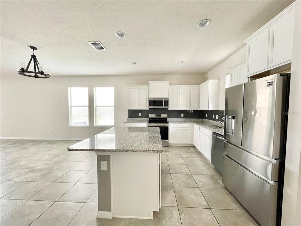 16096 BAYOU CREST DRIVE, WINTER GARDEN, FL — photo 4 of 30