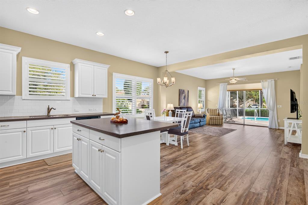 1475 BLUE HORIZON CIRCLE, BRADENTON, FL — photo 5 of 30