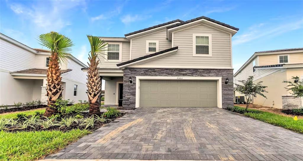 7303 OAKMOSS LOOP