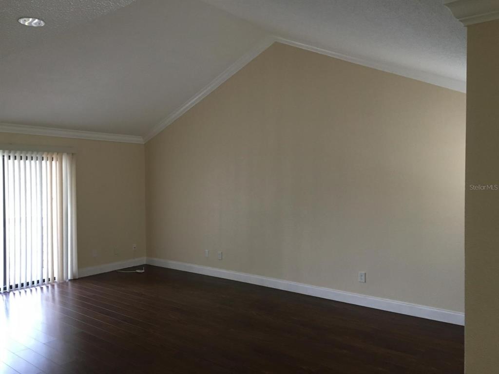 7298 ULMERTON ROAD UNIT 207, LARGO, FL — photo 2 of 9