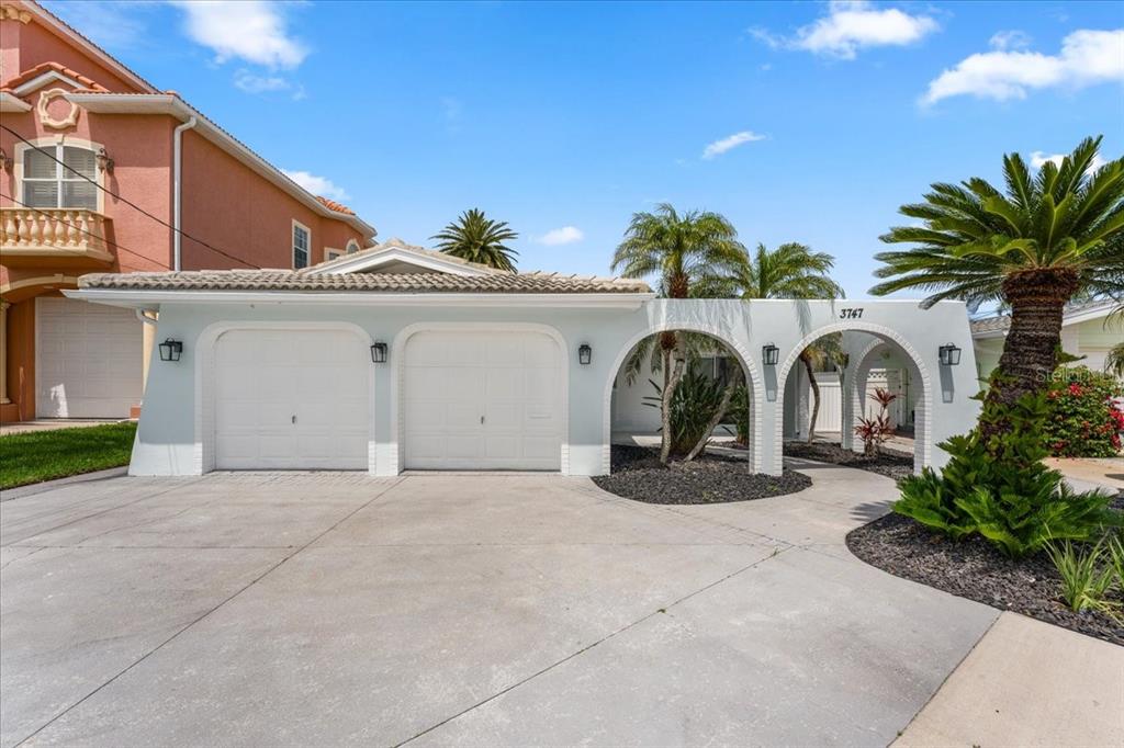 3747 FLORAMAR TERRACE