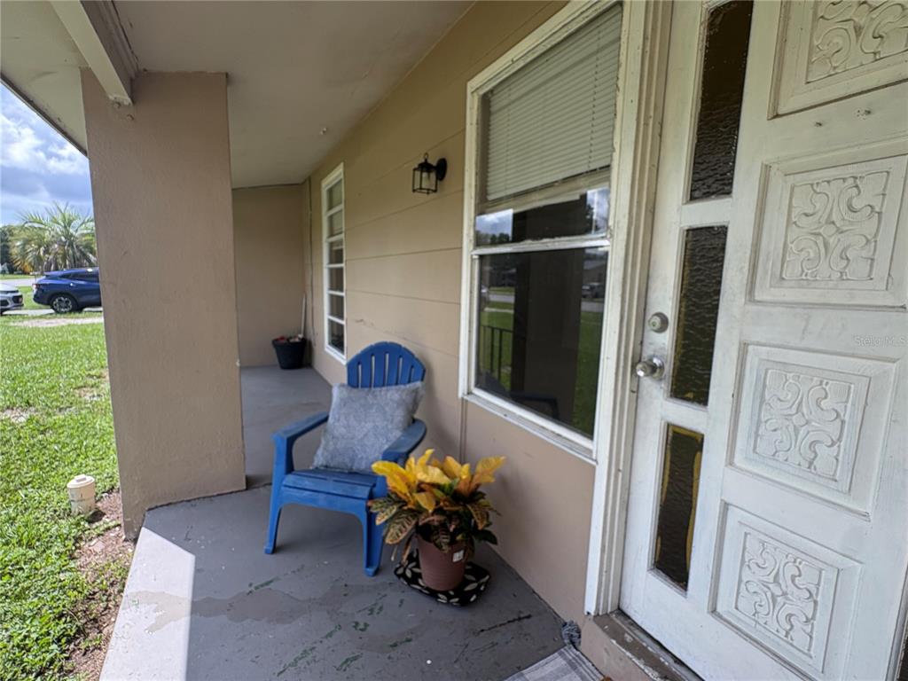 1430 STILLWATER AVENUE, DELTONA, FL — photo 3 of 27