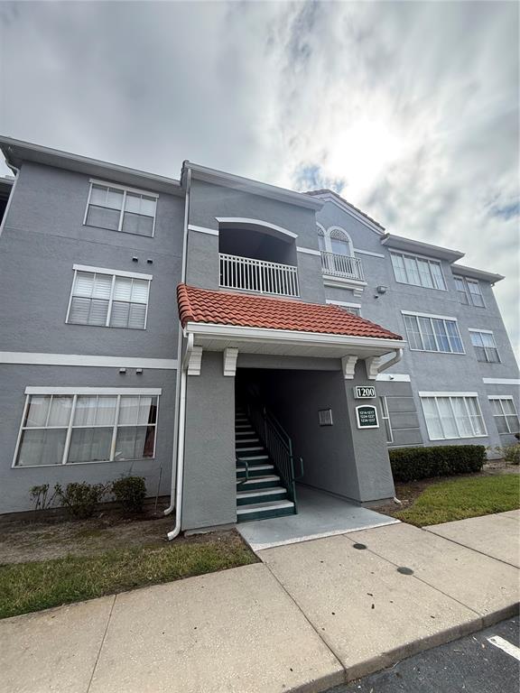 18001 RICHMOND PLACE DRIVE UNIT 1236