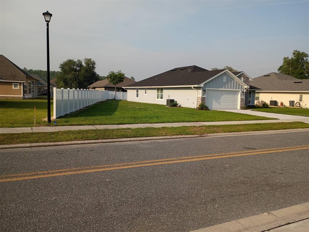 203 SW SILVER PALM DRIVE, LAKE CITY, FL — photo 3 of 30