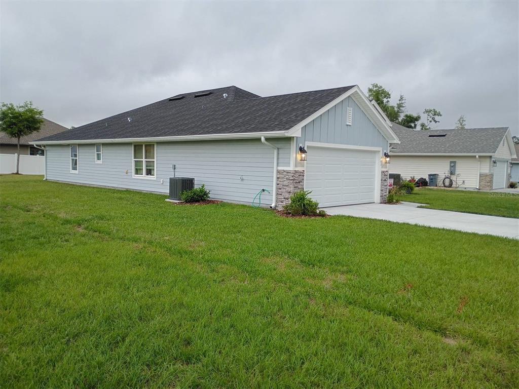 203 SW SILVER PALM DRIVE, LAKE CITY, FL — photo 5 of 30