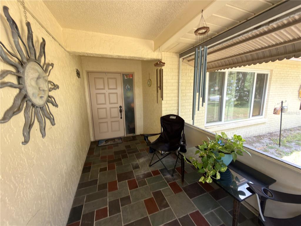 1382 GLENGARRY DRIVE, PALM HARBOR, FL — photo 4 of 40