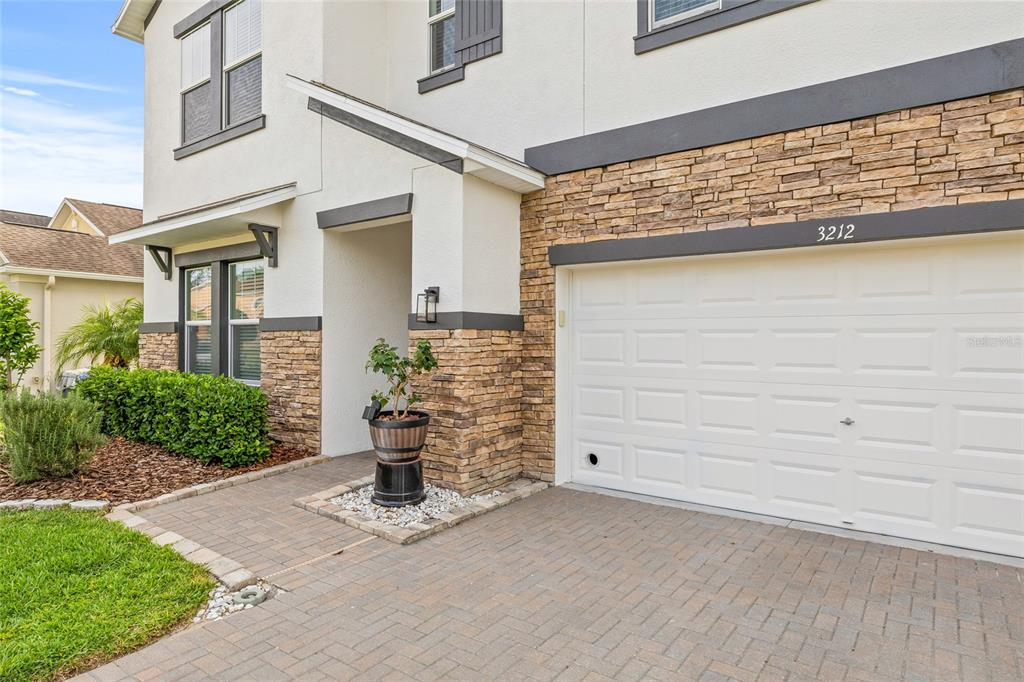 3212 CALVANO DRIVE, LAND O LAKES, FL — photo 2 of 58