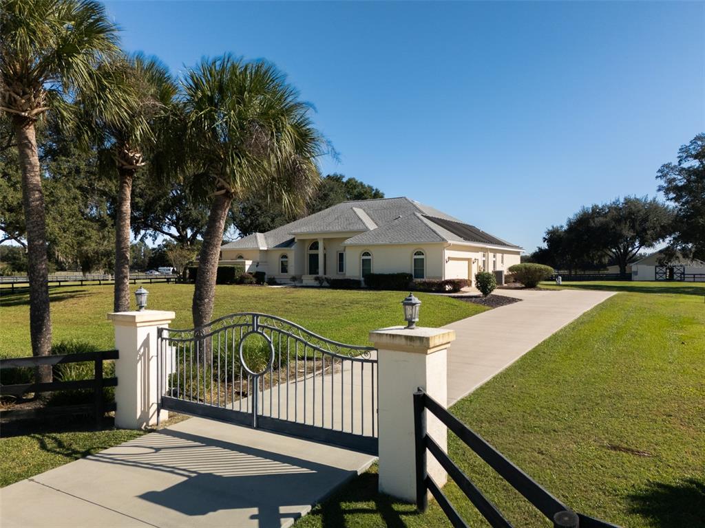 2185 NW 114TH LOOP, OCALA, FL — photo 3 of 27