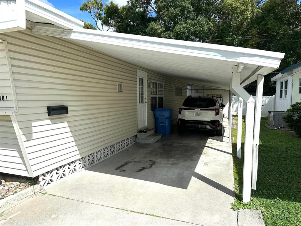 5881 29TH WAY N UNIT 6, ST PETERSBURG, FL — photo 4 of 39