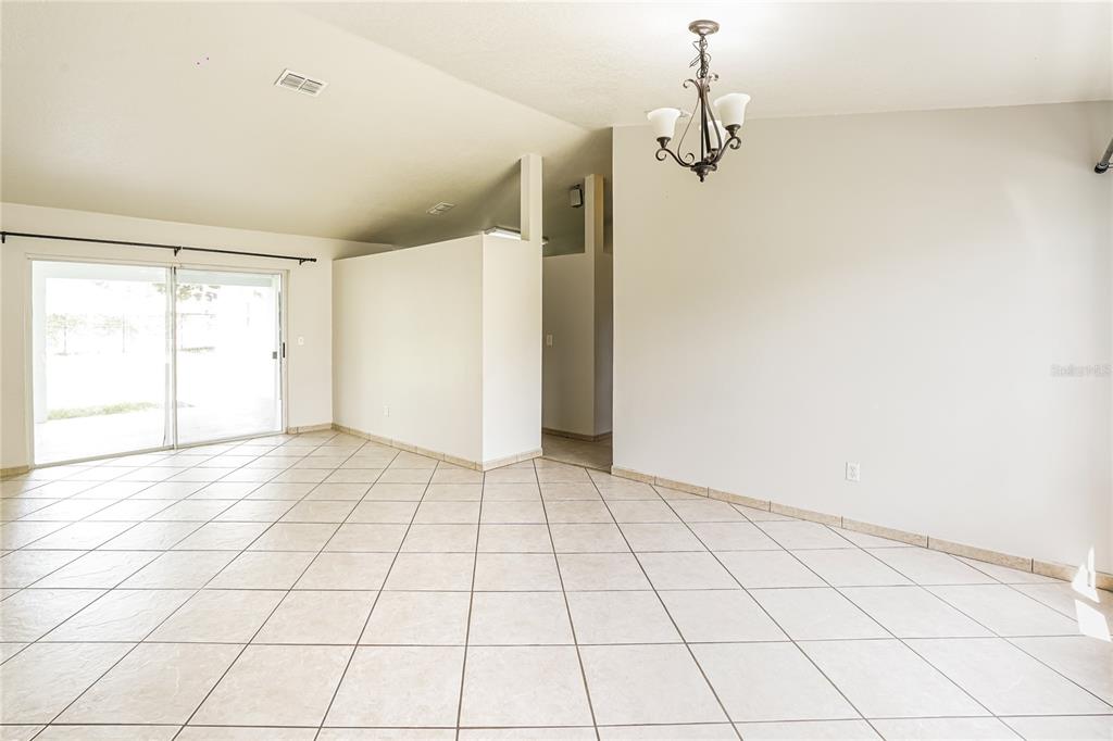111 CRESCENT COURT, KISSIMMEE, FL — photo 5 of 20