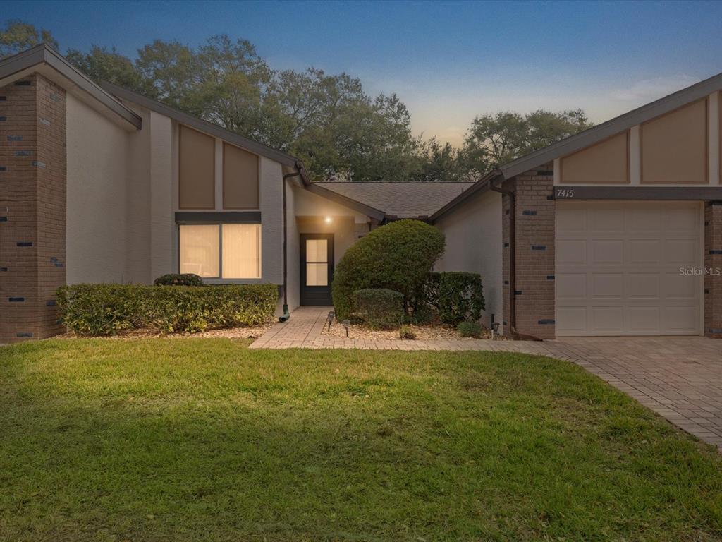 7415 HEATHER WALK DRIVE