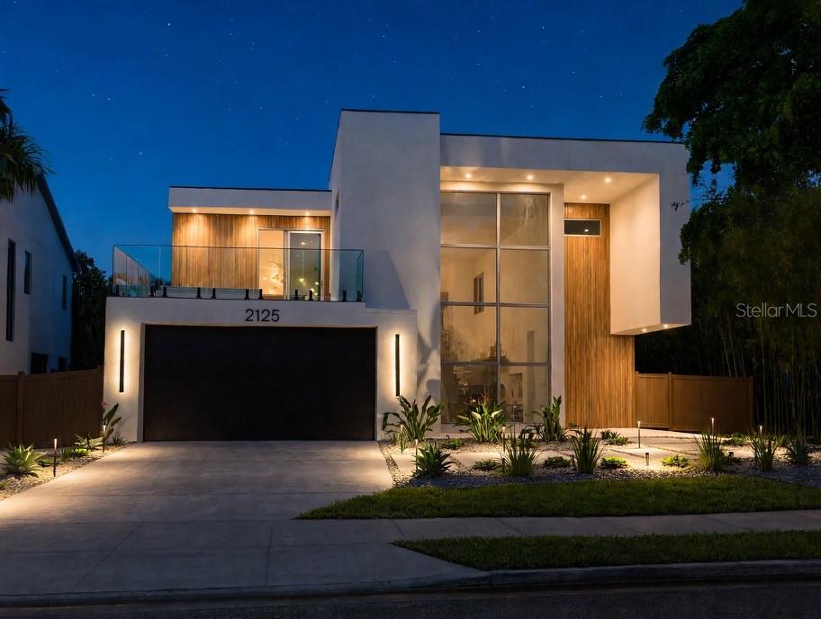 2125 DATURA STREET, SARASOTA, FL — photo 2 of 25