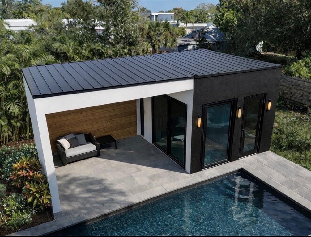 2125 DATURA STREET, SARASOTA, FL — photo 4 of 25