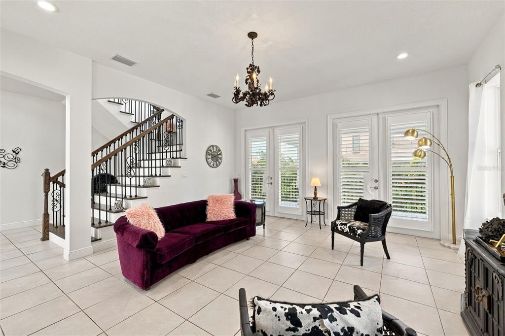 4001 42ND STREET S, ST PETERSBURG, FL — photo 5 of 67