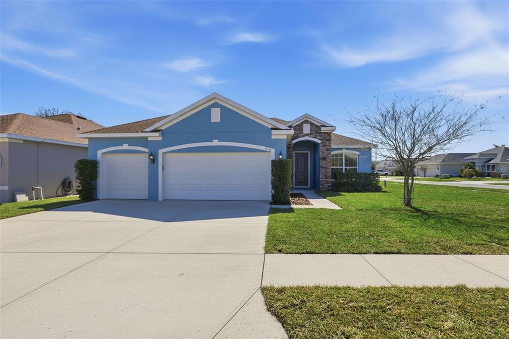 9106 LUNCARTY DRIVE