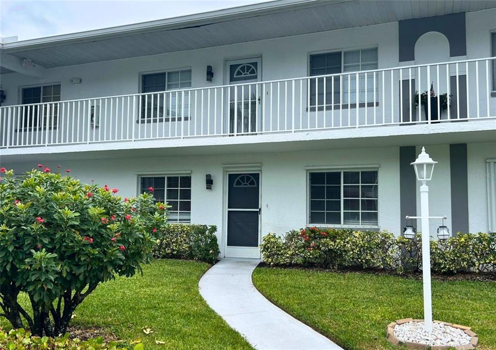 196 BELINA DRIVE UNIT 5, NAPLES, FL — photo 2 of 30