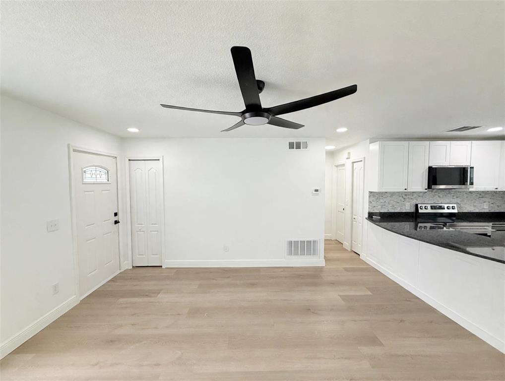 4058 LUAN DRIVE, ORLANDO, FL — photo 5 of 30