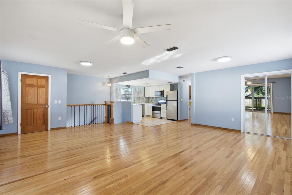 305 CRYSTAL BEACH AVENUE, CRYSTAL BEACH, FL — photo 3 of 26