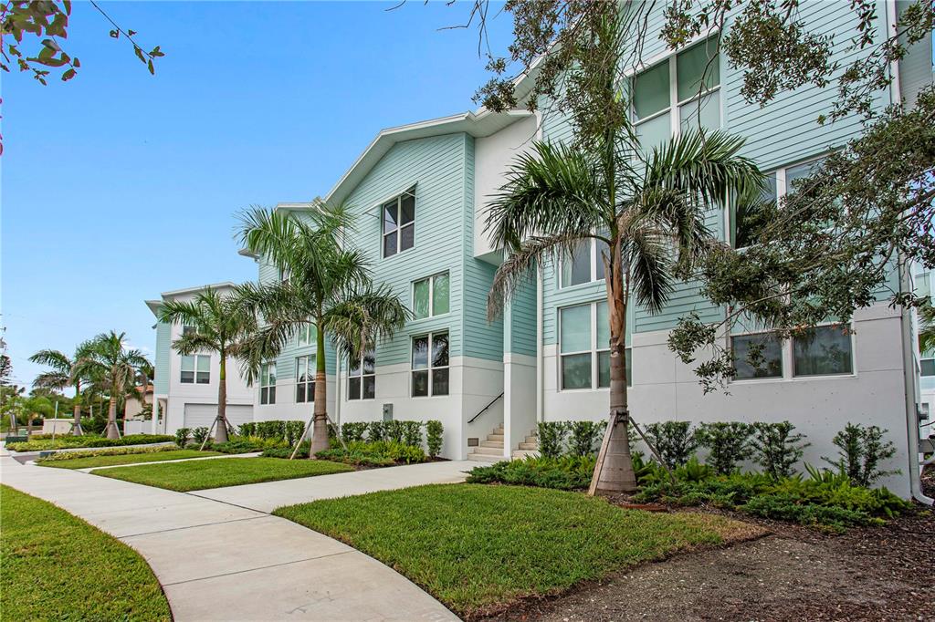 3826 POMPANO DRIVE SE, ST PETERSBURG, FL — photo 2 of 30
