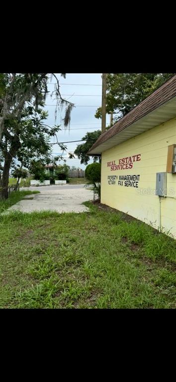 124 N 10TH STREET, HAINES CITY, FL — photo 3 of 16