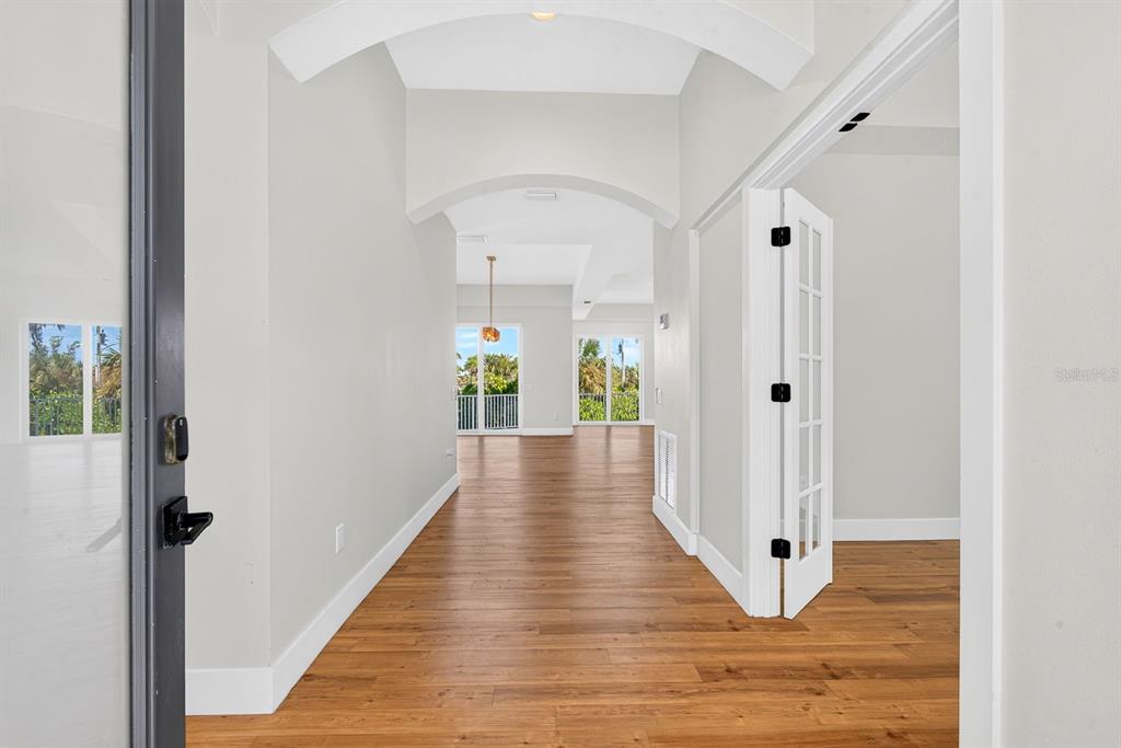 6900 BOCHI CIRCLE, SARASOTA, FL — photo 4 of 30