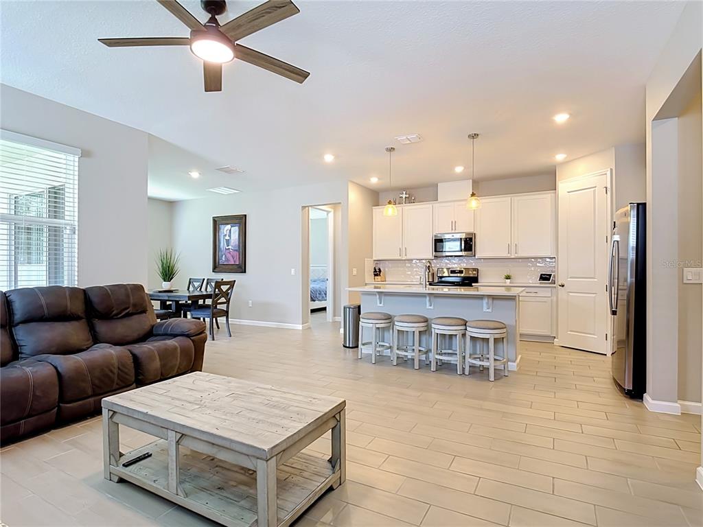 1525 ERIN BREEZE LANE, KISSIMMEE, FL — photo 3 of 30