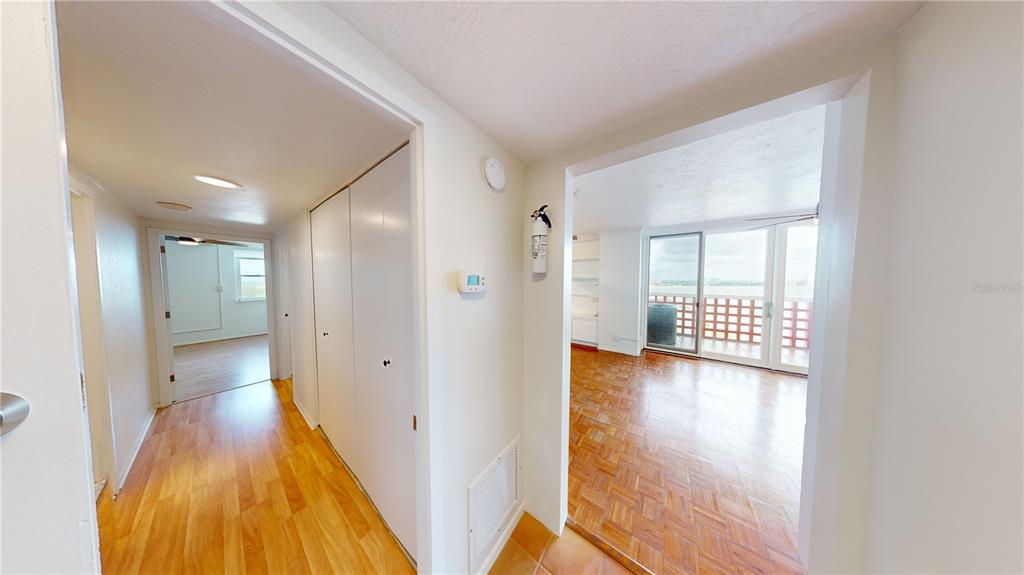 4015 BAYSHORE BOULEVARD UNIT 15C, TAMPA, FL — photo 3 of 30