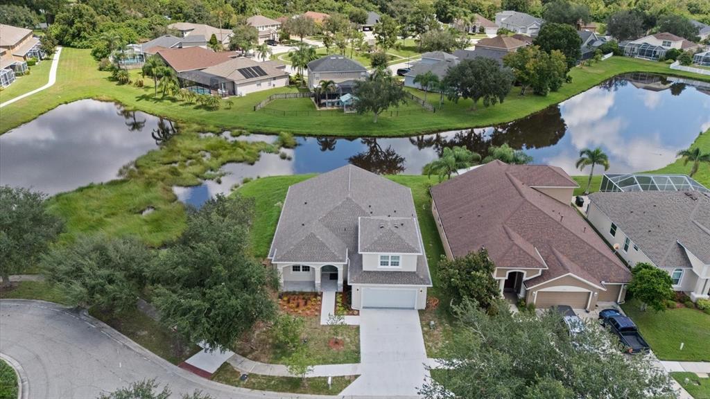 10704 BANFIELD DRIVE, RIVERVIEW, FL — photo 5 of 30