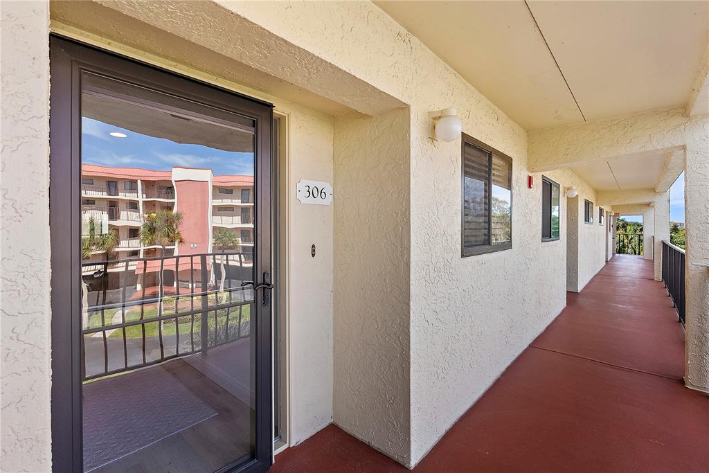 9433 HARBOR GREENS WAY UNIT 306