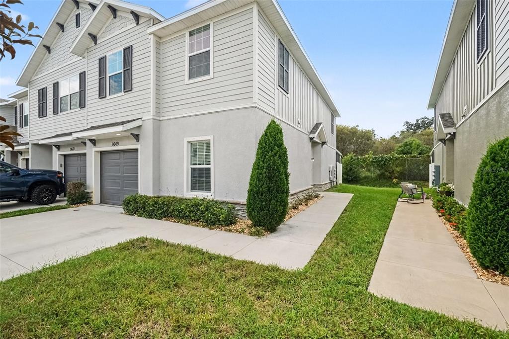 9669 SWEETWELL PLACE, RIVERVIEW, FL — photo 2 of 27