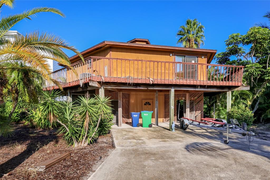109 GULL DRIVE, ANNA MARIA, FL — photo 2 of 8