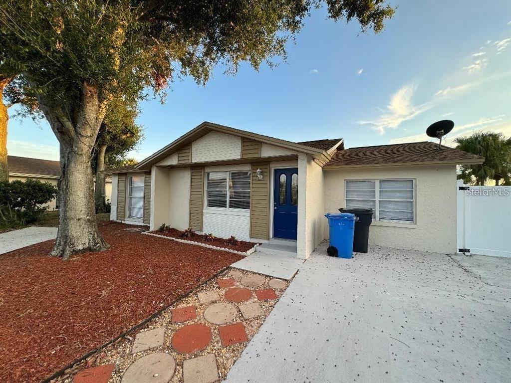 10204 BELLHURST COURT