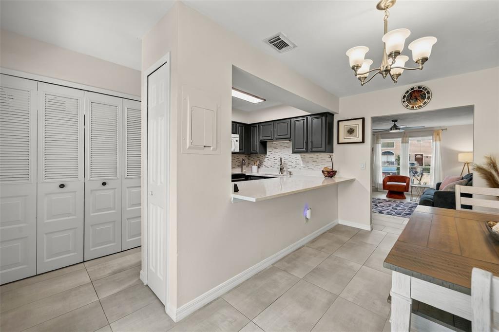 1352 CASA PARK CIRCLE, WINTER SPRINGS, FL — photo 5 of 30