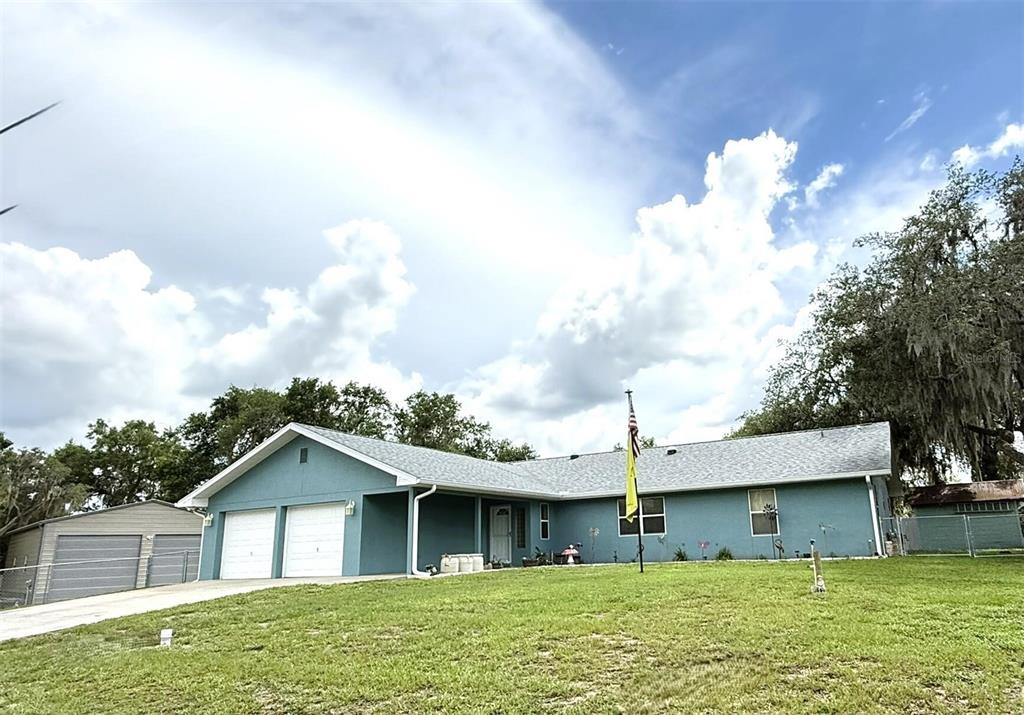 3604 E ONYX PLACE