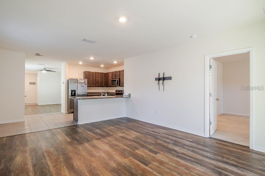 10945 TRAILING VINE DRIVE